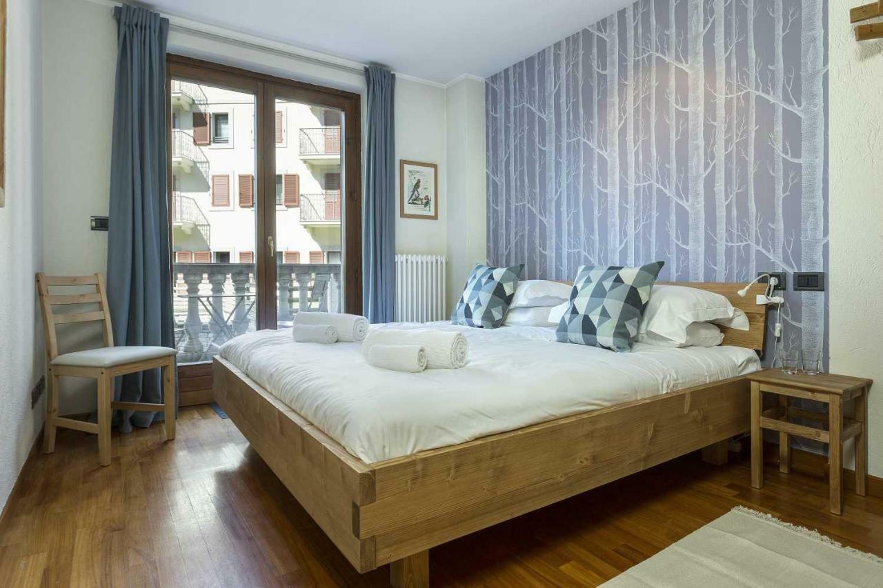 Apartment Ensa - Alpes Travel - Central Chamonix - Sleeps 4 Exterior photo